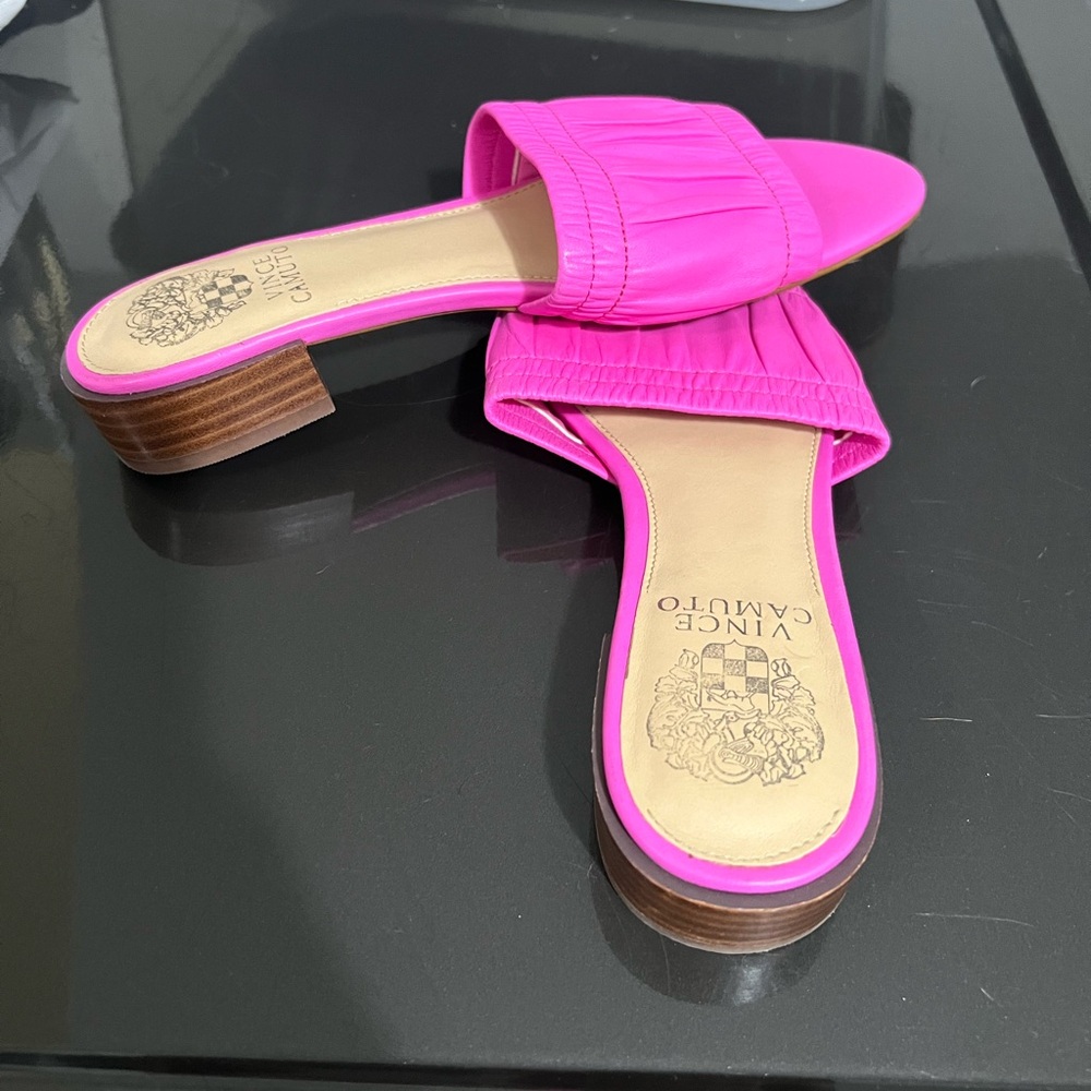 Vince Camuto Women's Pink Slide Sandals